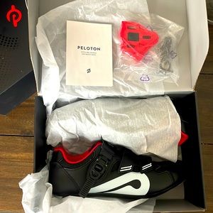 BRAND NEW Peloton Clip In Cycling shoes Size 44 (mens 10.5)